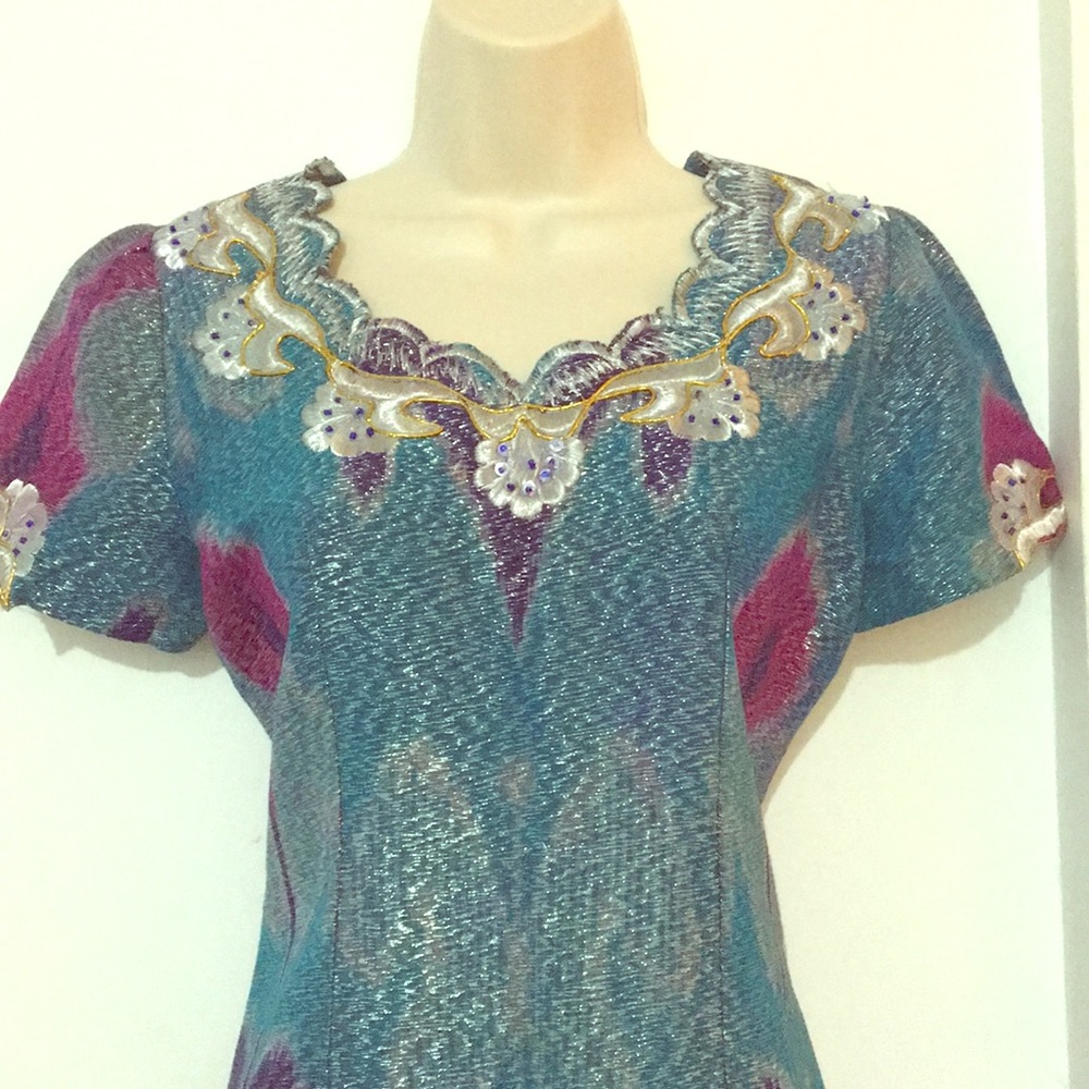 VTG Shift Dress! - Picture 3 of 9